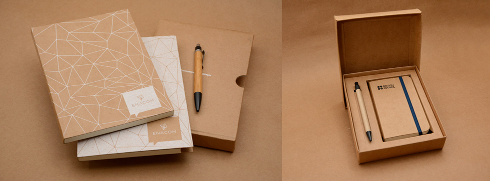 Cuadernos Eco flexibles binder.
